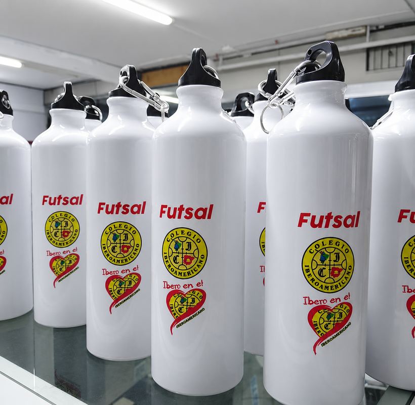 Botellas de aluminio sublimadas para un cliente institucional